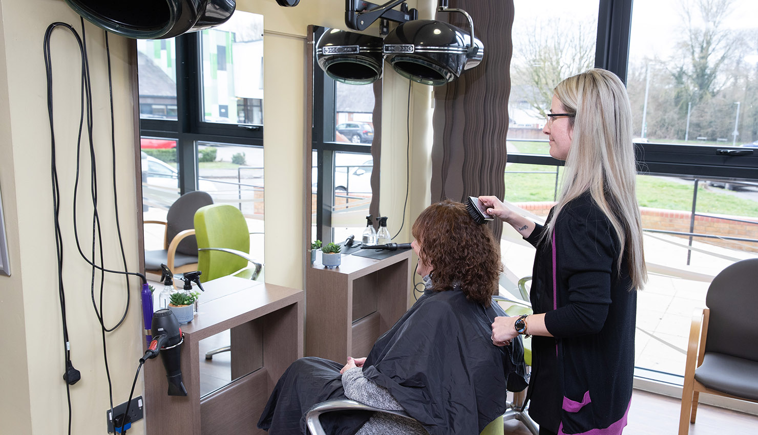 Crewe Salon