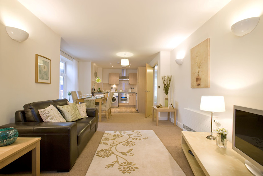 Apartment lounge to kitchen