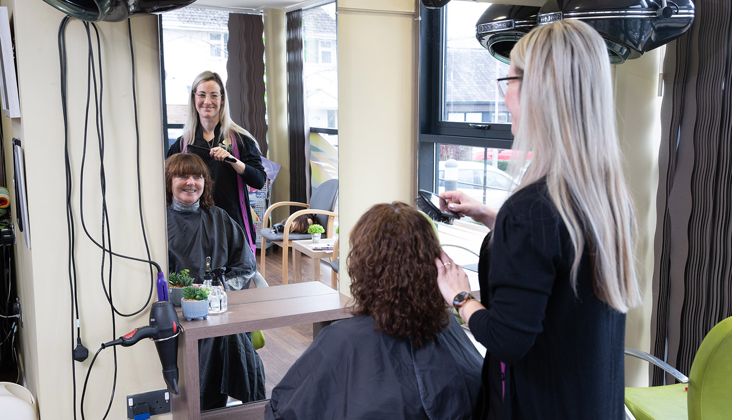 Crewe Salon