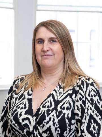 Lisa Lewis