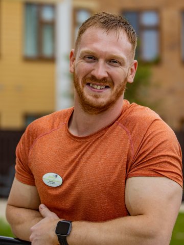 Max Gay Image